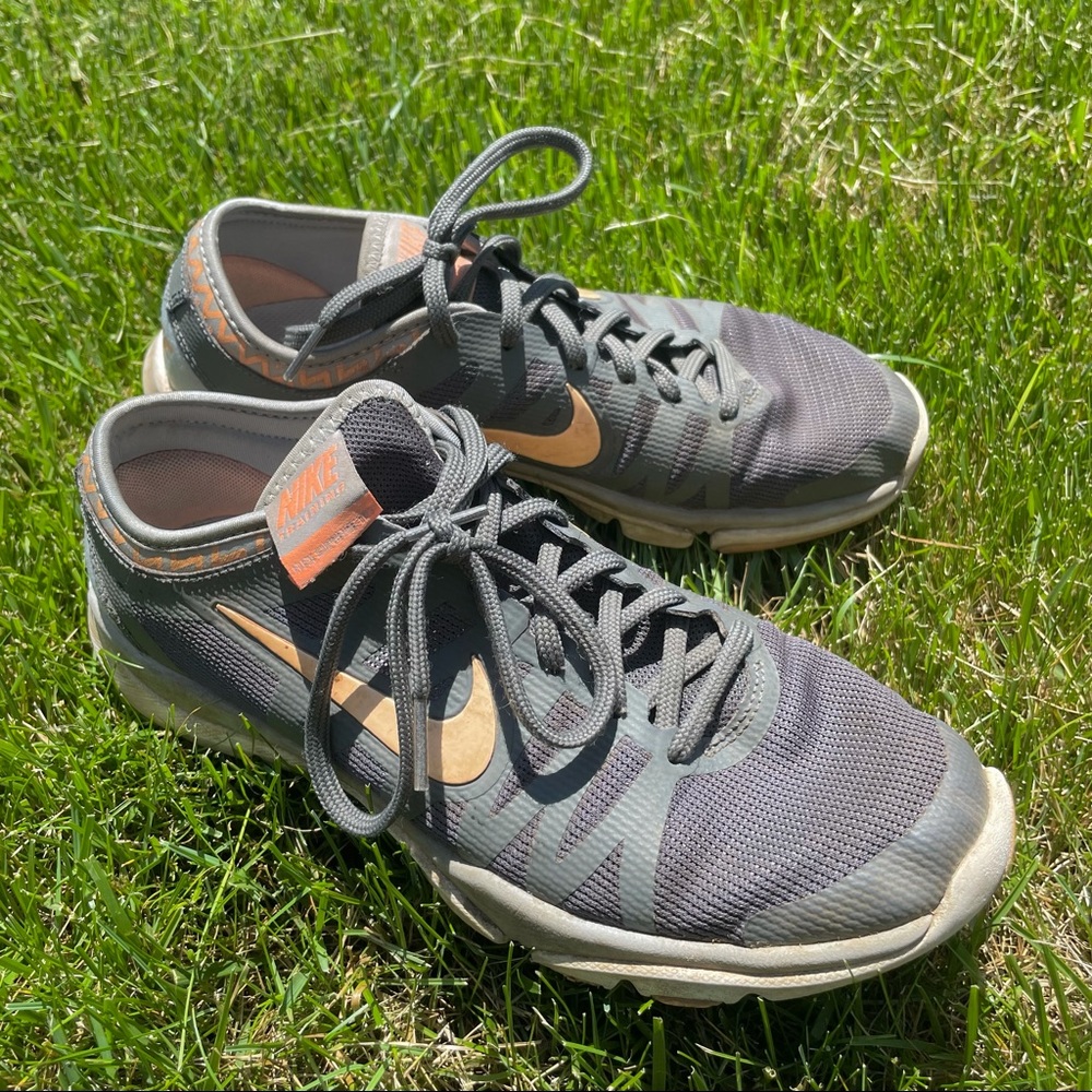 nike sneakers